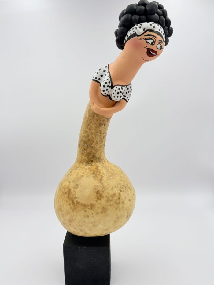 Señorita Punto - 2024