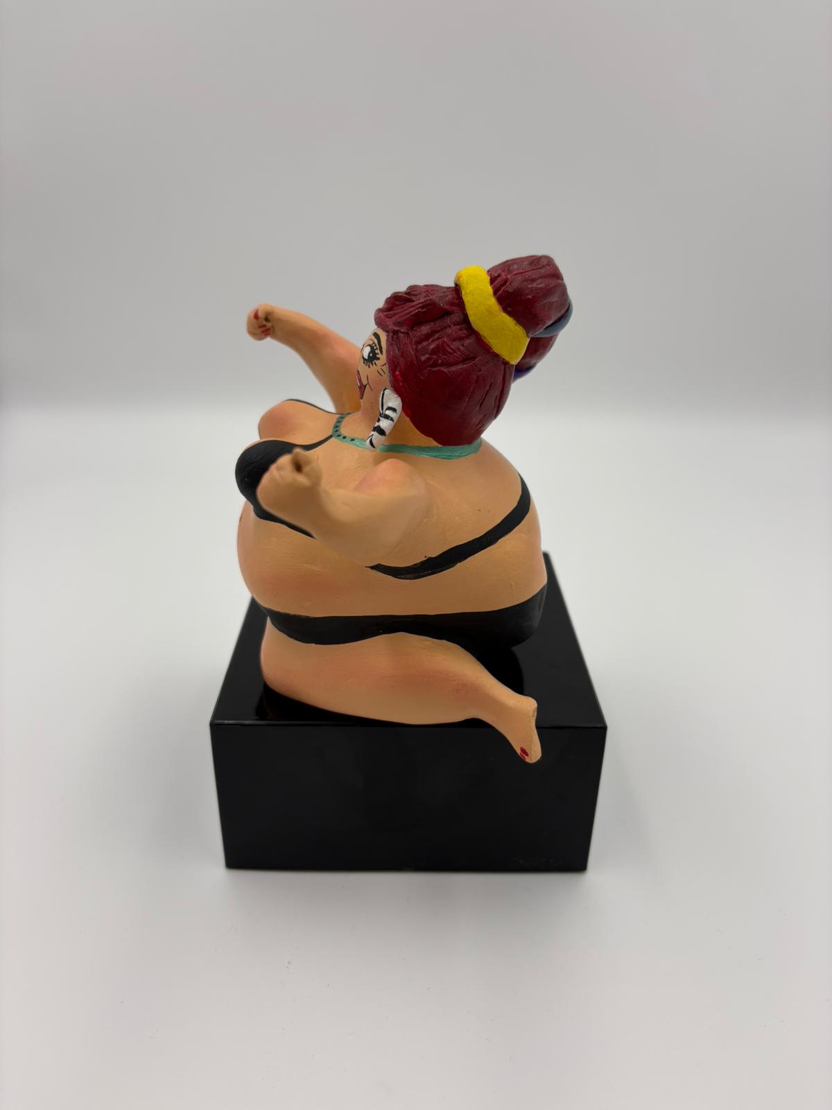 Donna Rebel - Görsel 3